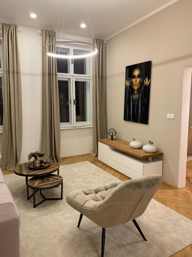 Bella Vista Collonade Apartman Karlovy Vary Kültér fotó