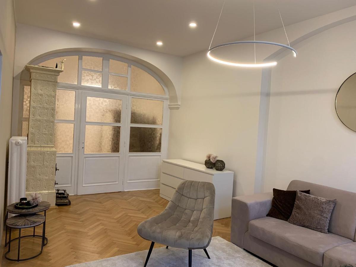 Bella Vista Collonade Apartman Karlovy Vary Kültér fotó